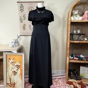 Vintage 90s Y2k Velvet Maxi Dress Whimsigoth Witchy Romantic Goth Vampire M 8